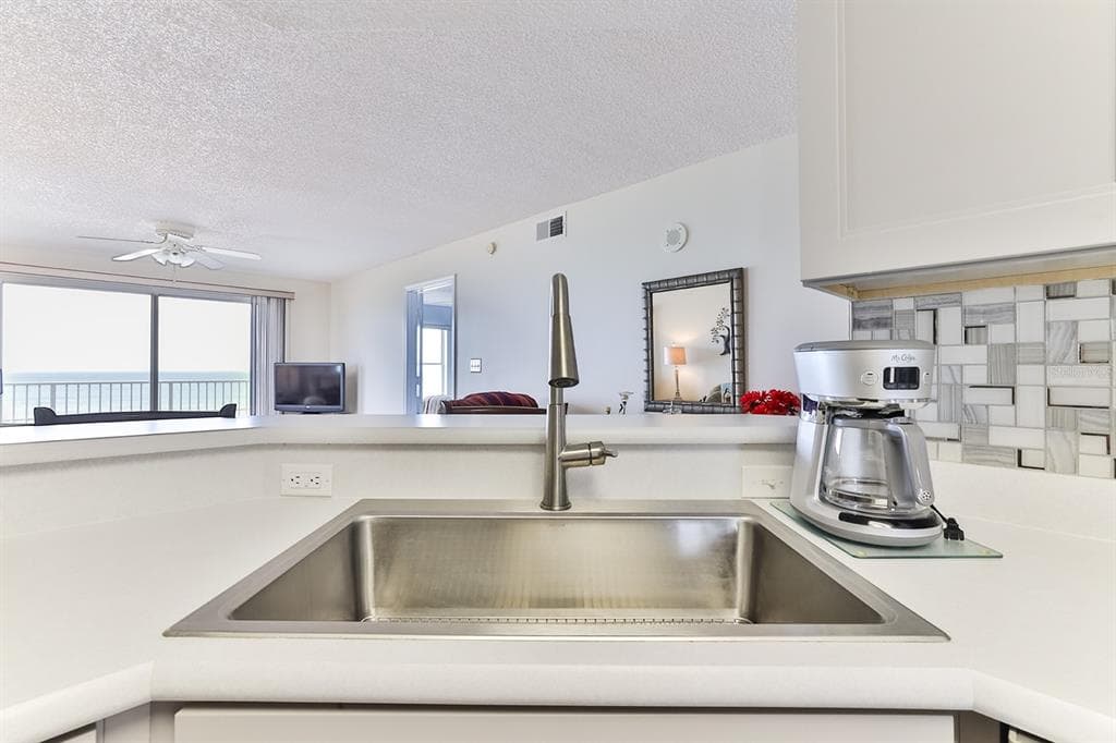 1183 OCEAN SHORE BOULEVARD 505 photo 22