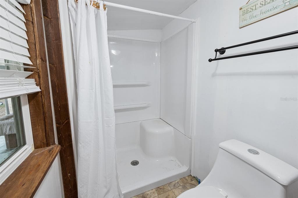 6308 ISLAND ROAD photo 16