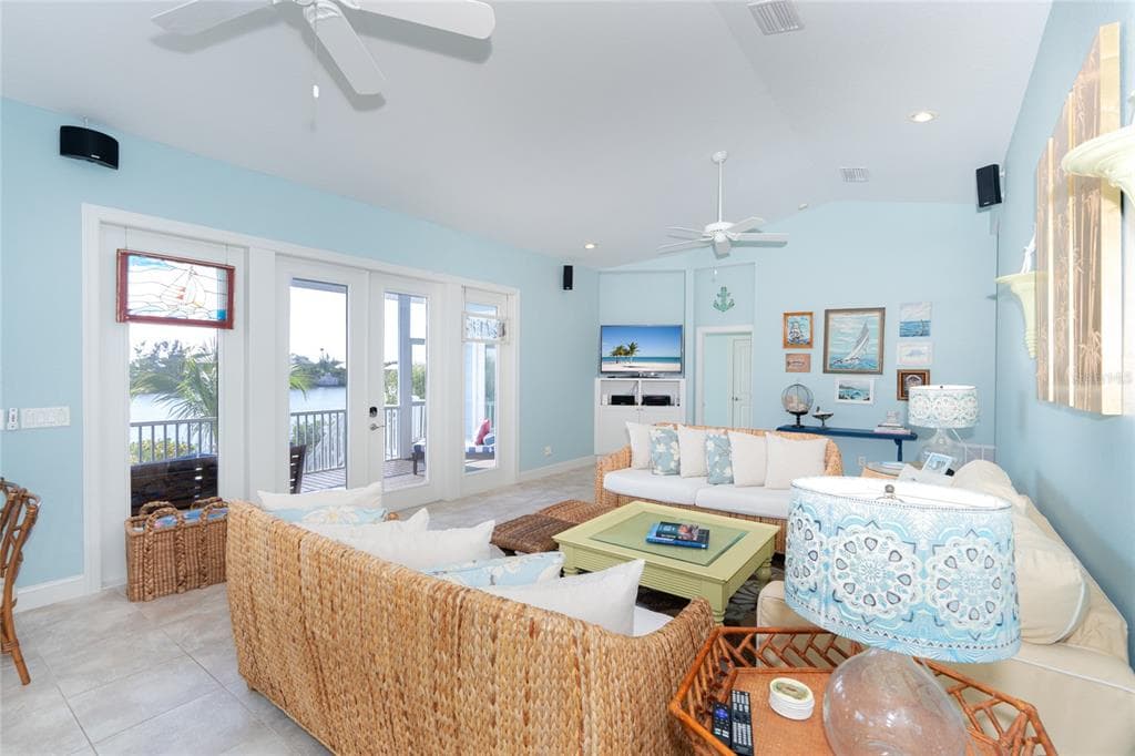 431 KETTLE HARBOR DRIVE photo 7