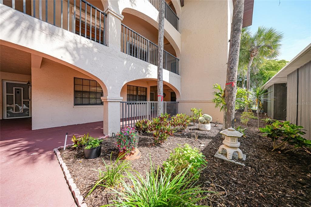 23465 HARBORVIEW ROAD 616 photo 1