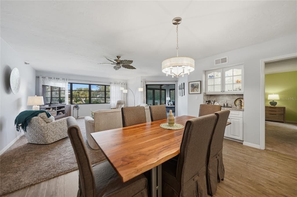 23465 HARBORVIEW ROAD 616 photo 8
