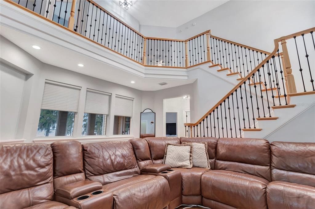 1215 LAKESHORE DRIVE photo 24