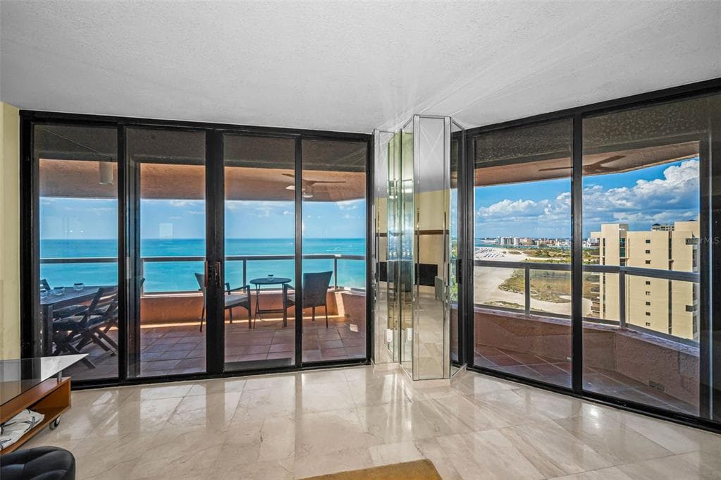 1310 GULF BOULEVARD Penthouse A photo 3