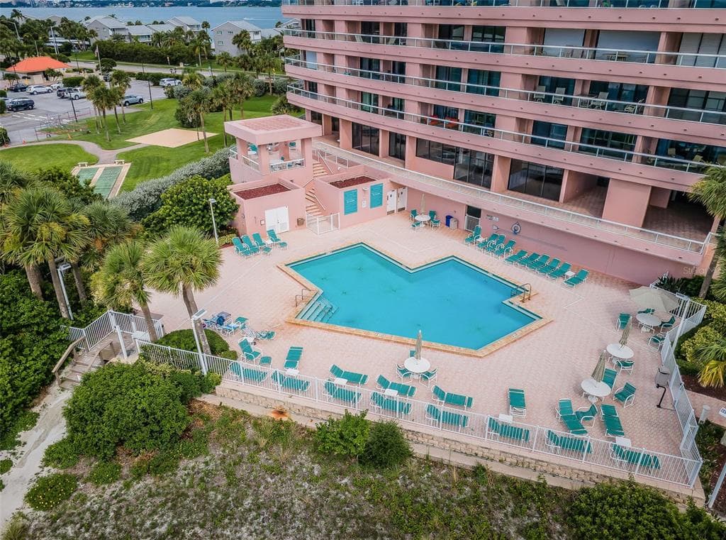 1310 GULF BOULEVARD Penthouse A photo 10