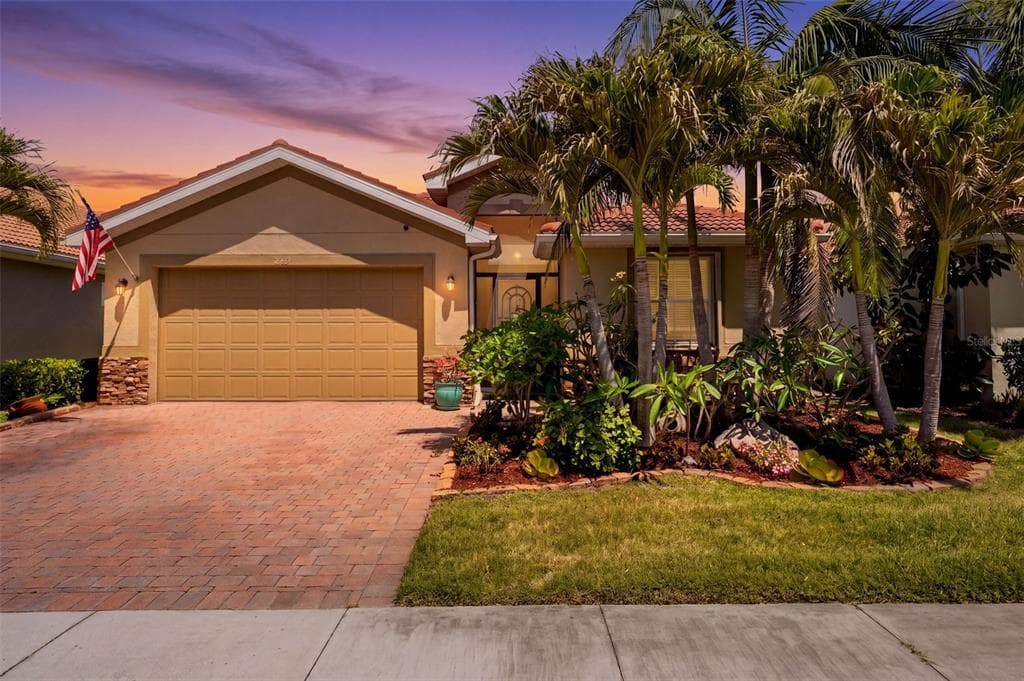 11622 PARROTFISH STREET photo 1