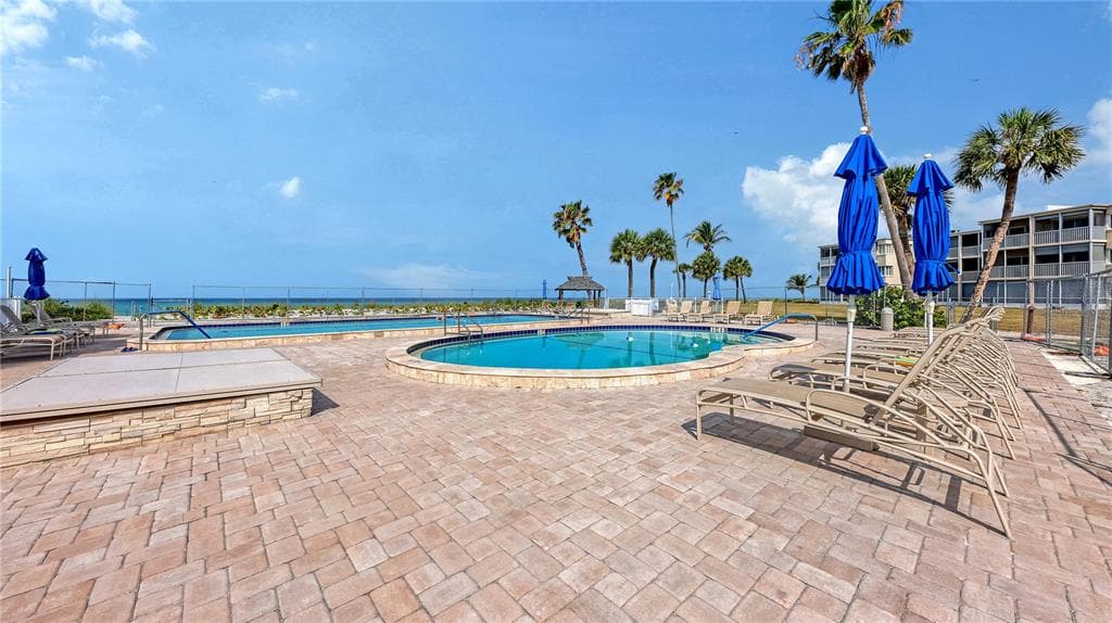 4825 GULF OF MEXICO DRIVE 504 photo 22
