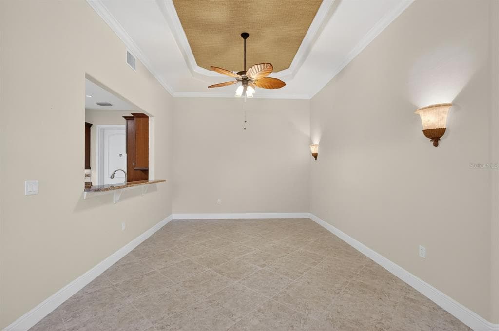 40 CASA BELLA CIRCLE 1101 photo 13