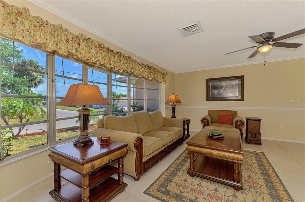 1290 LAKESIDE DRIVE photo 16