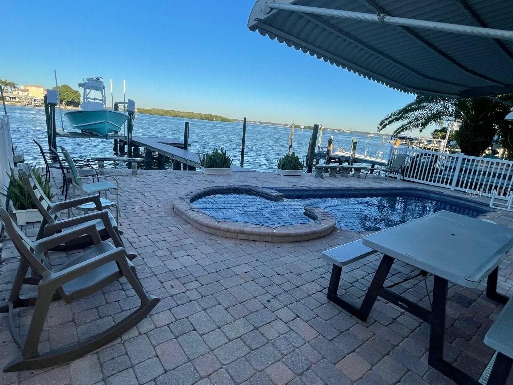 13111 BOCA CIEGA AVENUE photo 10