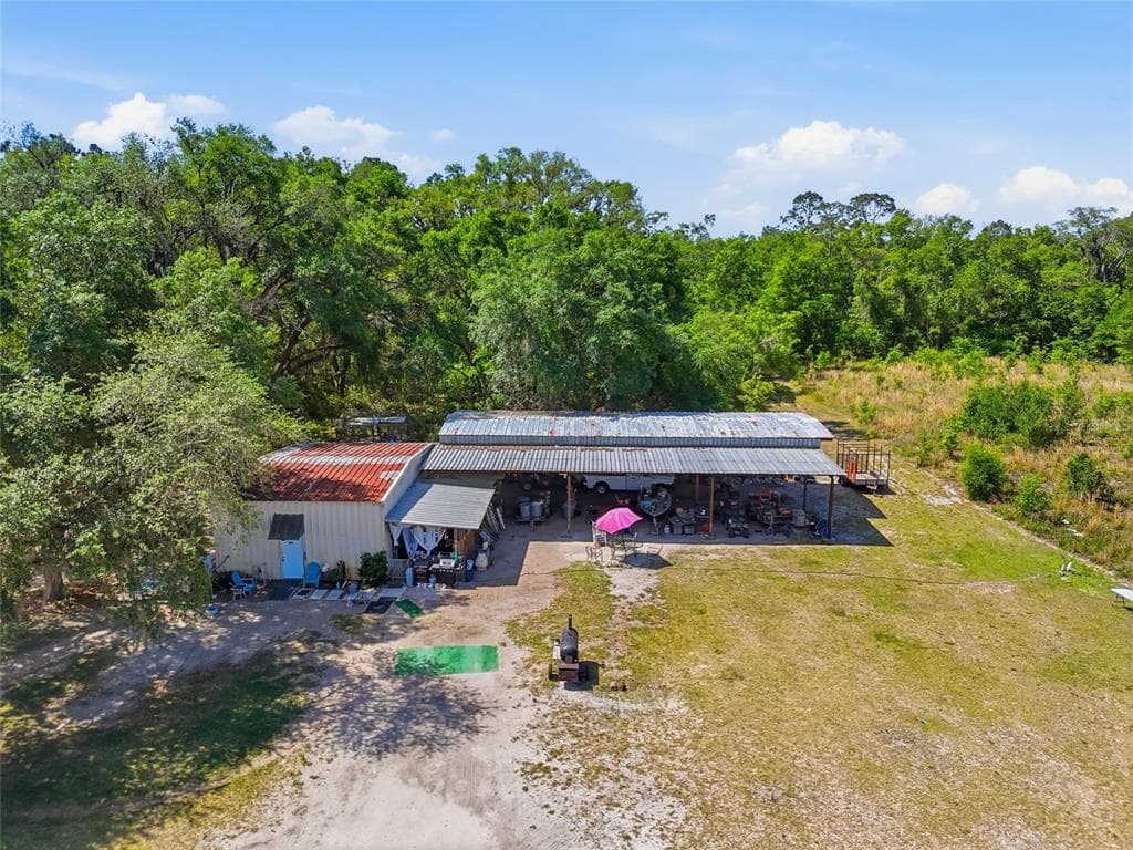 401 SE FALCON ROAD photo 14