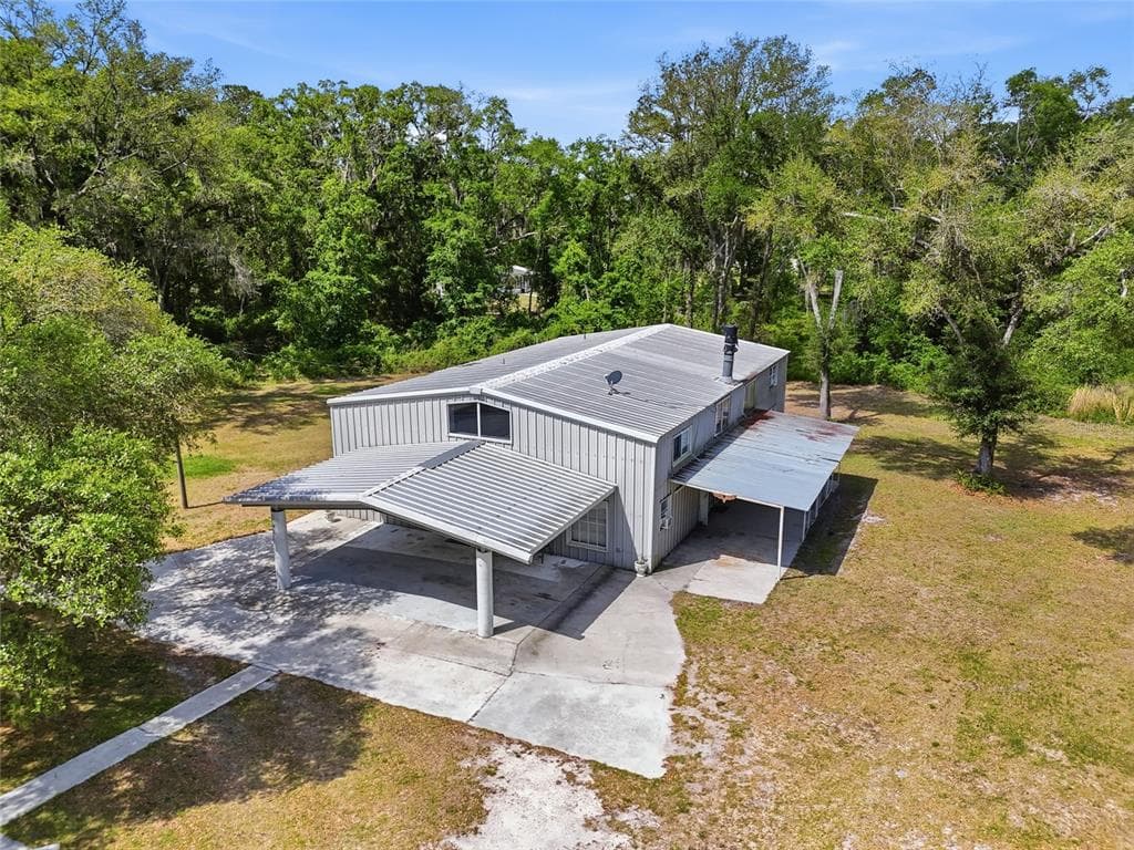 401 SE FALCON ROAD photo 15