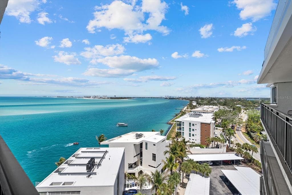 4822 OCEAN BOULEVARD 11E photo 2