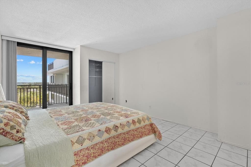 4822 OCEAN BOULEVARD 11E photo 16