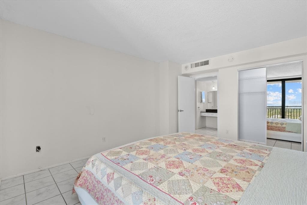 4822 OCEAN BOULEVARD 11E photo 4