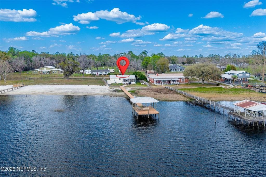 7932 SW COUNTY ROAD 18 photo 2