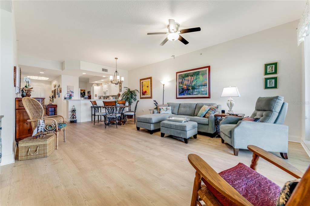 250 MINORCA BEACH WAY 203 photo 6