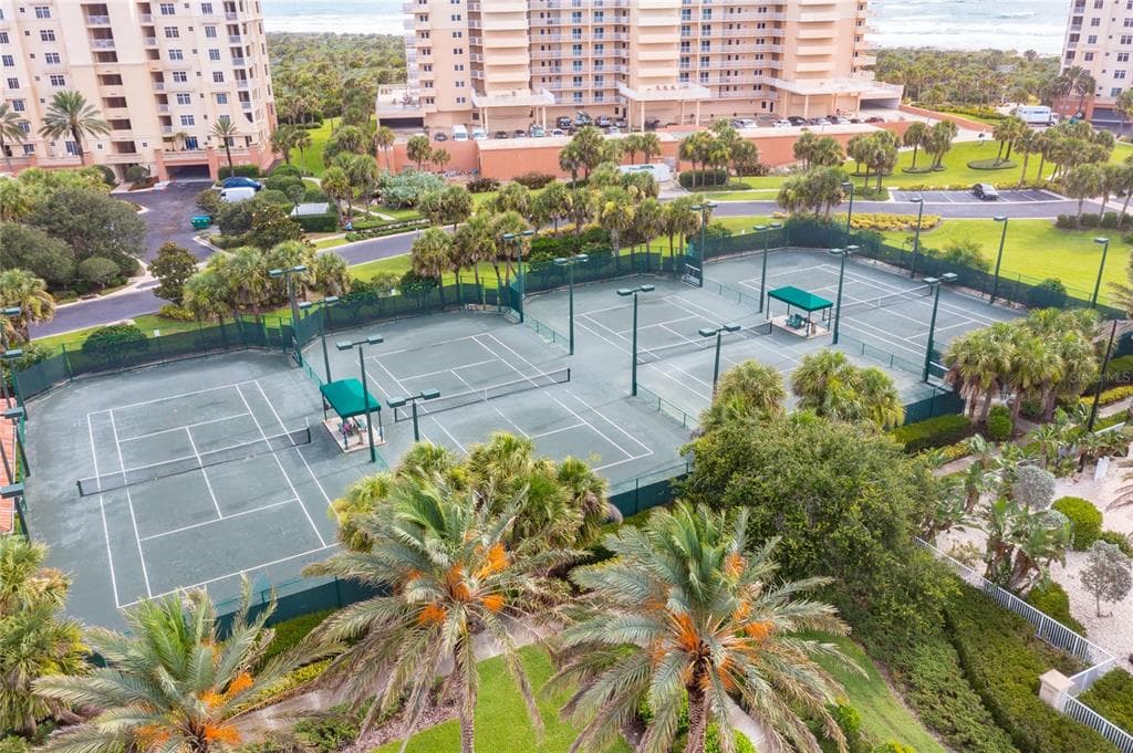 250 MINORCA BEACH WAY 203 photo 16