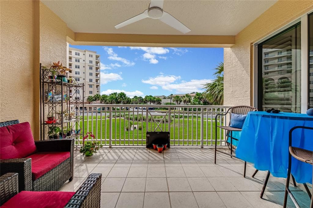 250 MINORCA BEACH WAY 203 photo 7