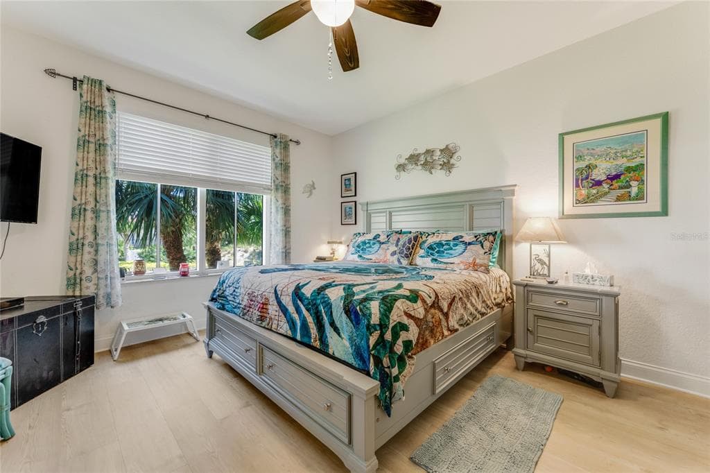 250 MINORCA BEACH WAY 203 photo 8