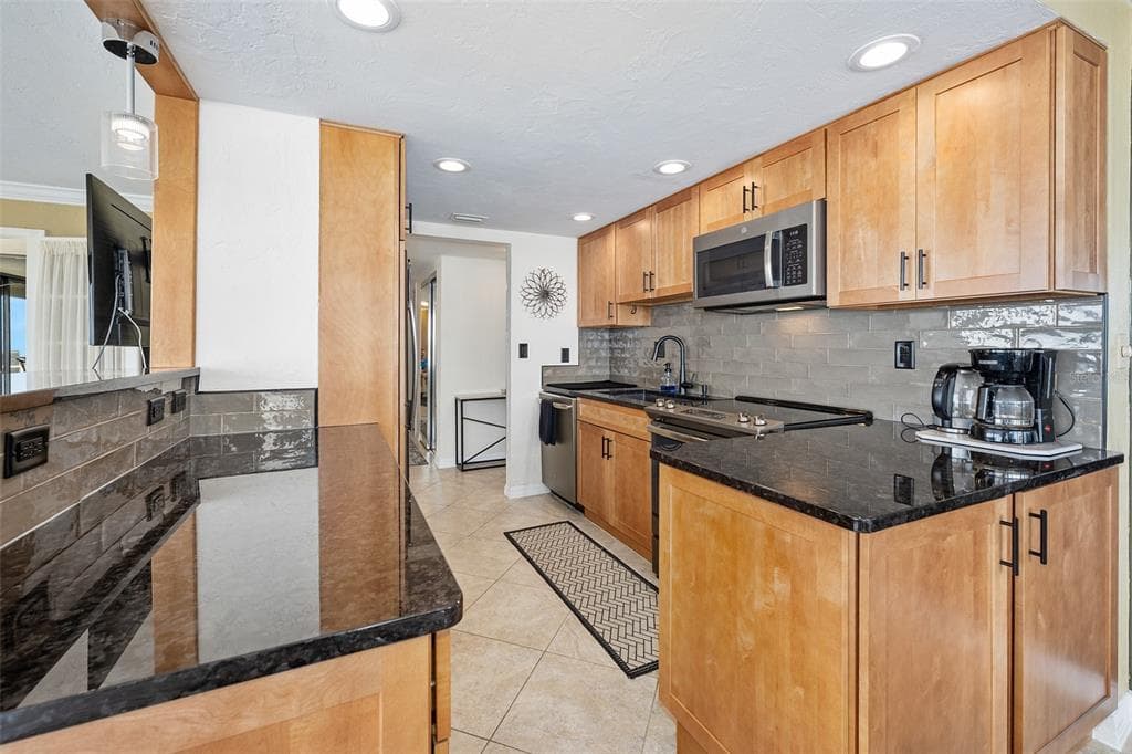 2900 N ATLANTIC AVENUE 1501 photo 15