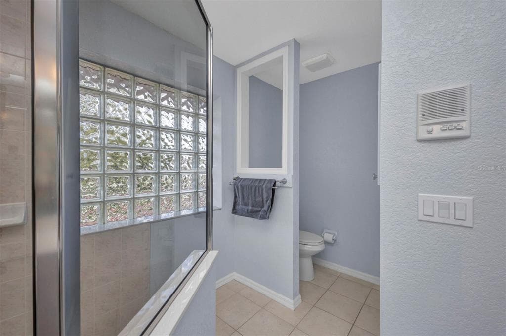 9582 ARSIPE CIRCLE photo 20