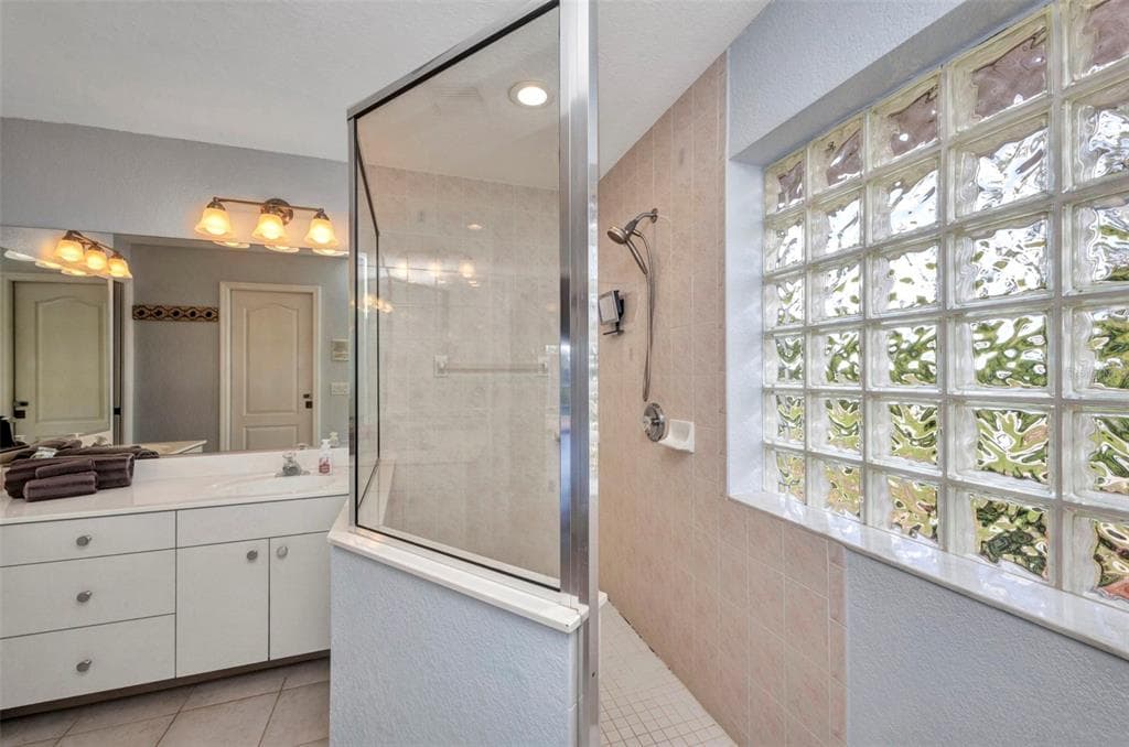 9582 ARSIPE CIRCLE photo 21