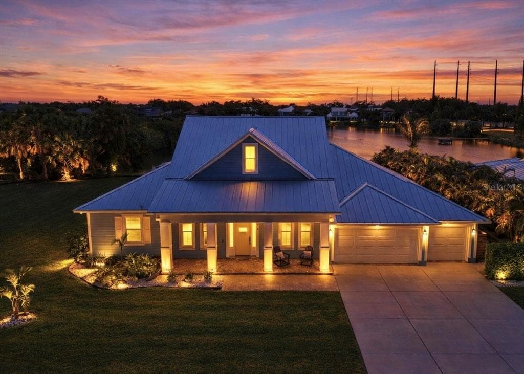 8013 KEY WEST CONCH DRIVE photo 3