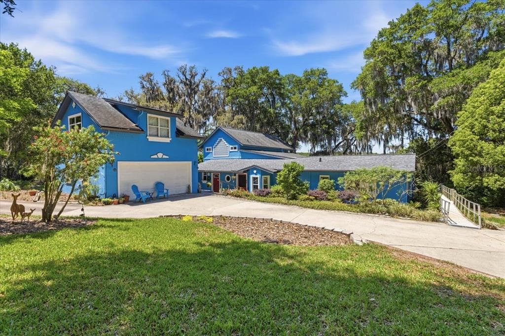 8386 AUSTIN ROAD photo 1