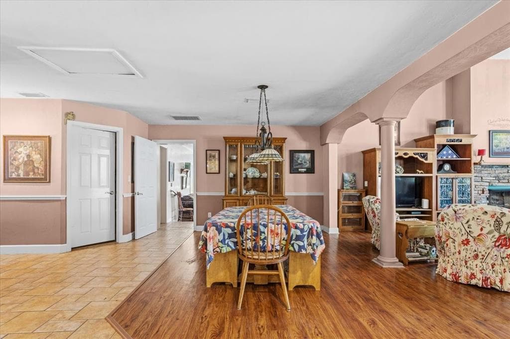 8386 AUSTIN ROAD photo 14
