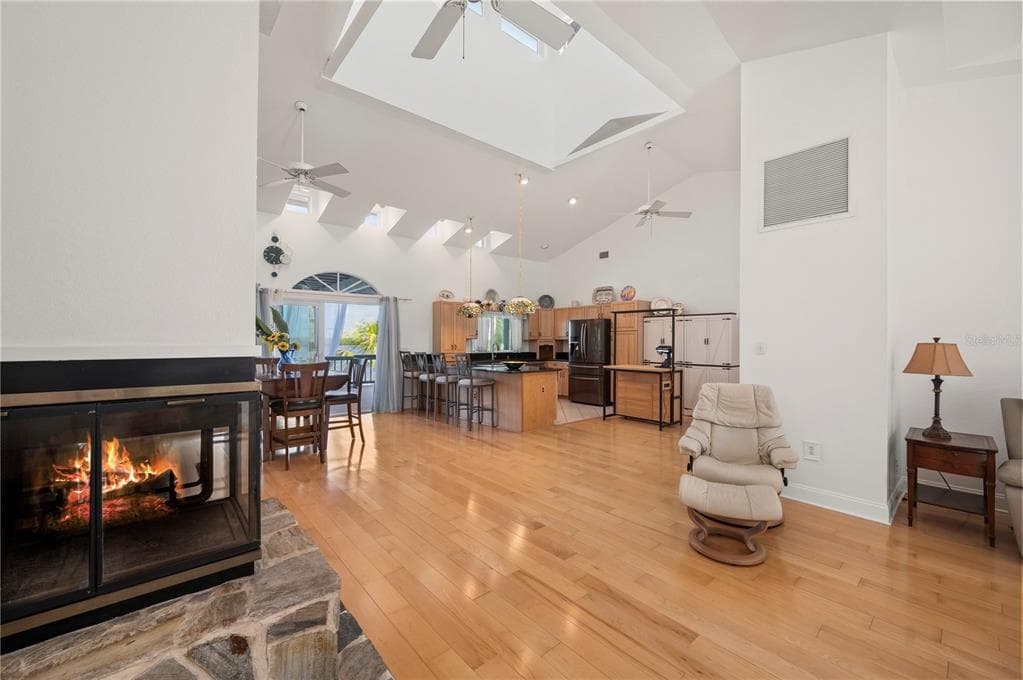 27414 MISTY AVENUE photo 14