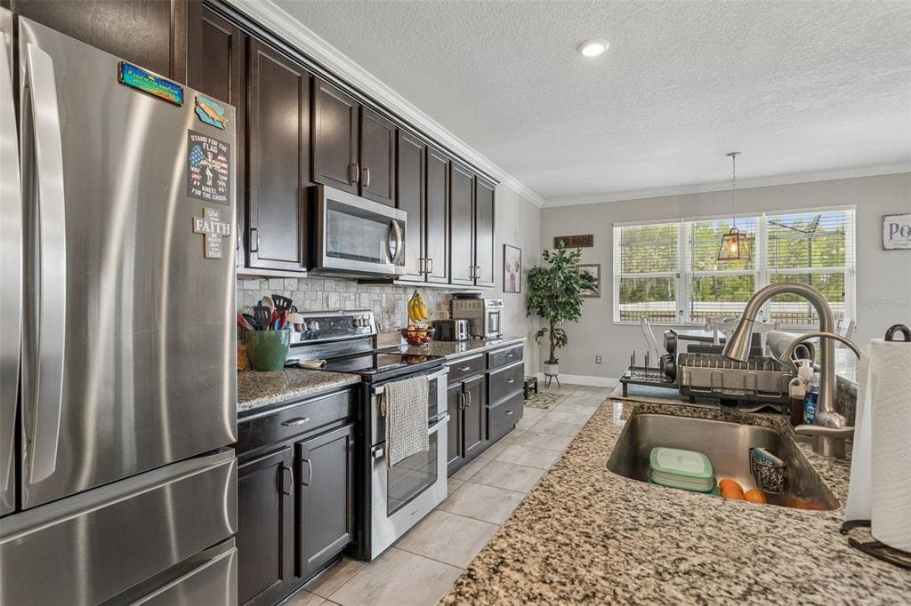 12312 LAKE BLVD photo 21