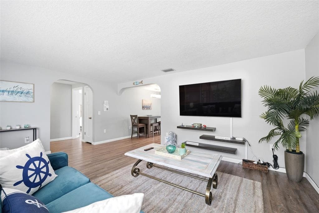 51 CYPRESS DRIVE photo 9