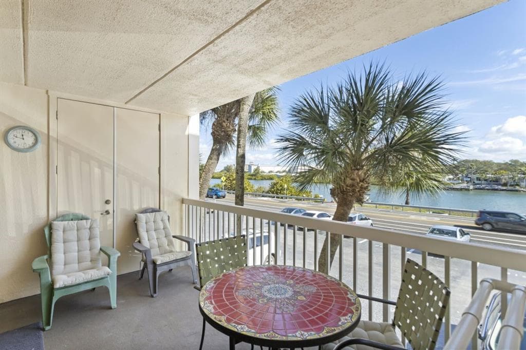 50 GULF BOULEVARD 206 photo 24