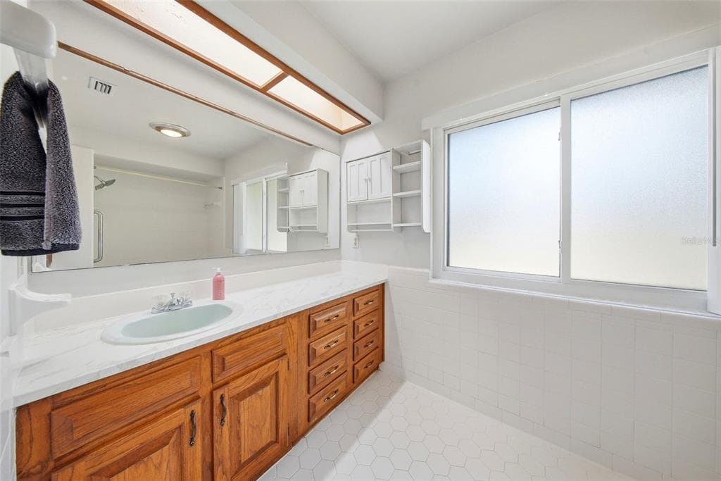 410 S RAMONA AVENUE photo 19