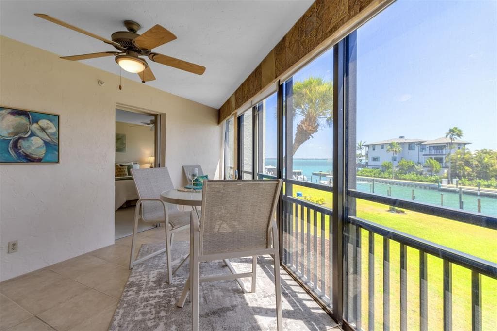 448 GULF OF MEXICO DRIVE A205 photo 13