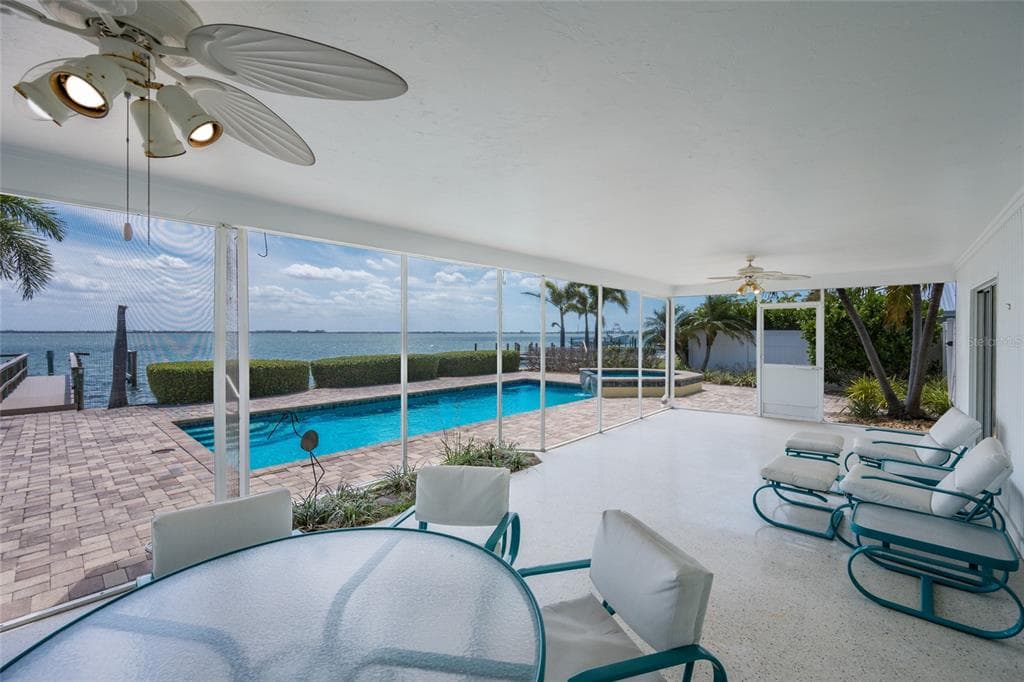 633 KEY ROYALE DRIVE photo 12