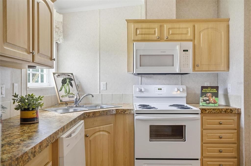 55716 KEITH STREET photo 13