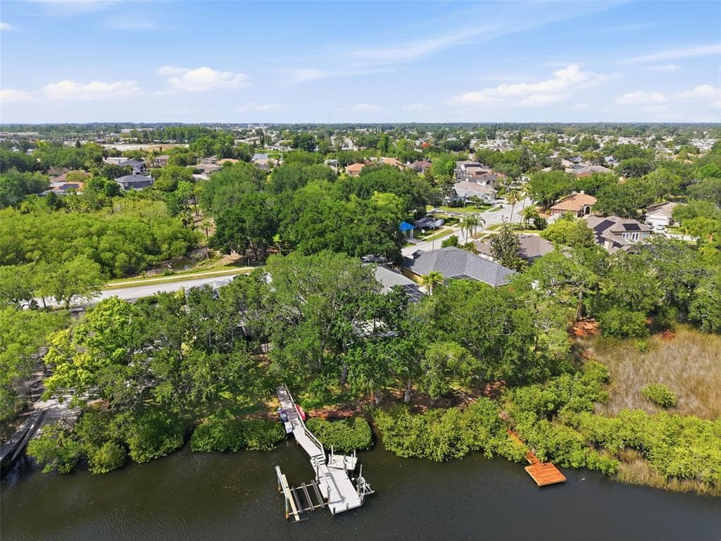 1725 RIVER WATCH BOULEVARD photo 3