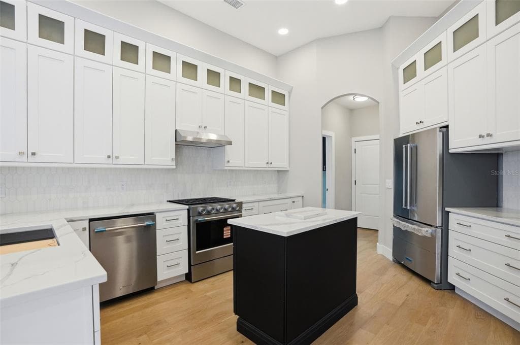 1725 RIVER WATCH BOULEVARD photo 18