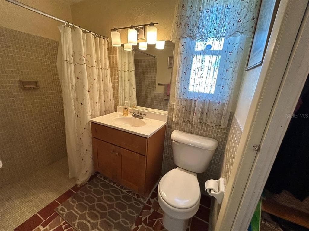 123 POINSETTIA CIRCLE NE photo 25
