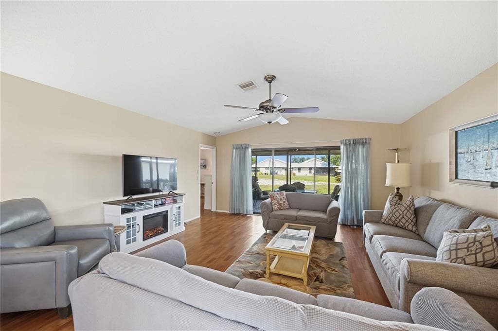 38 PEBBLE ROCK DRIVE photo 15