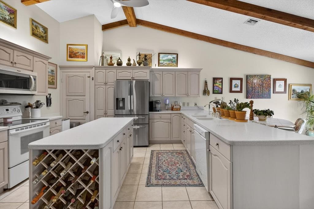 4190 STROMBUS ROAD photo 13