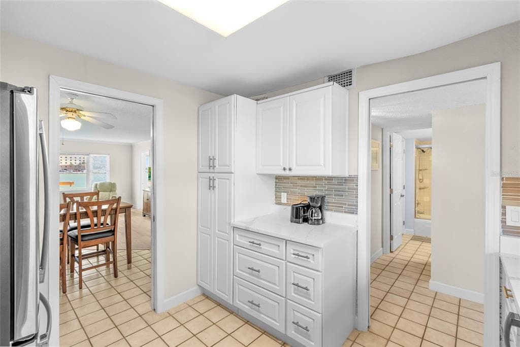 4775 COVE CIR CIRCLE N 104 photo 10