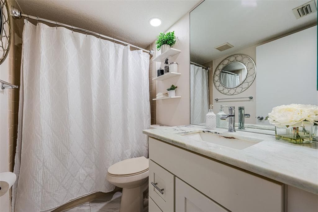 1022 BOWSPRIT LANE 1022 photo 16