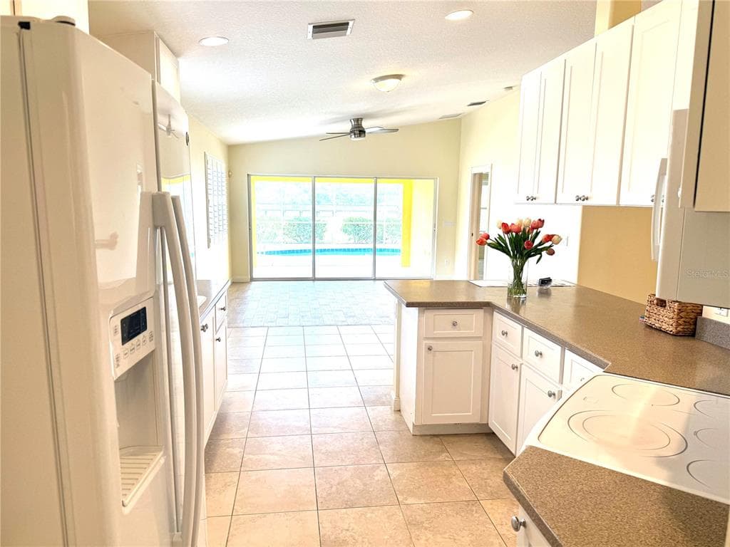 6214 ERICE STREET photo 4