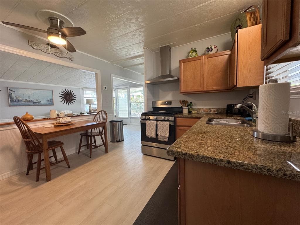 605 MICHIGAN BOULEVARD 122 photo 13