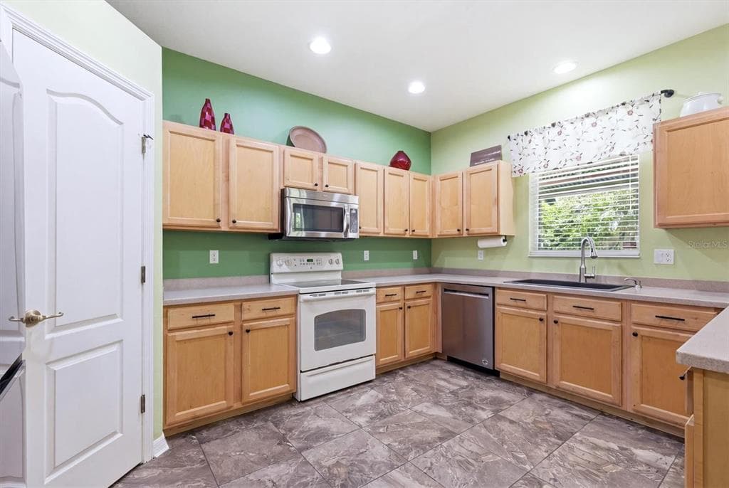 5814 FRENCH CREEK COURT photo 11