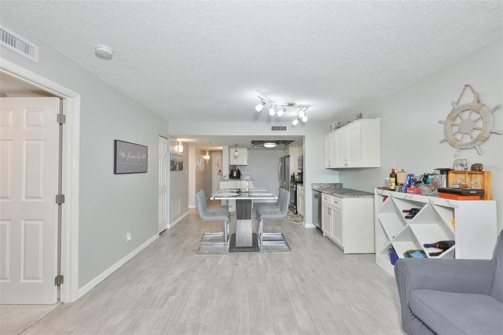 5400 PARK STREET N 208 photo 10