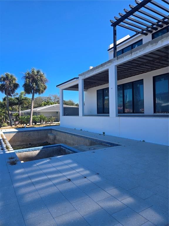 927 CONTENTO STREET photo 6