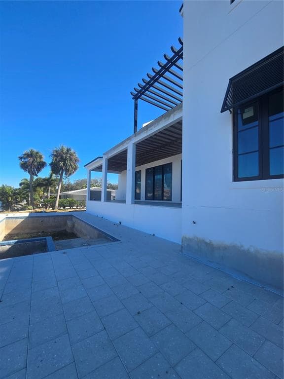 927 CONTENTO STREET photo 9